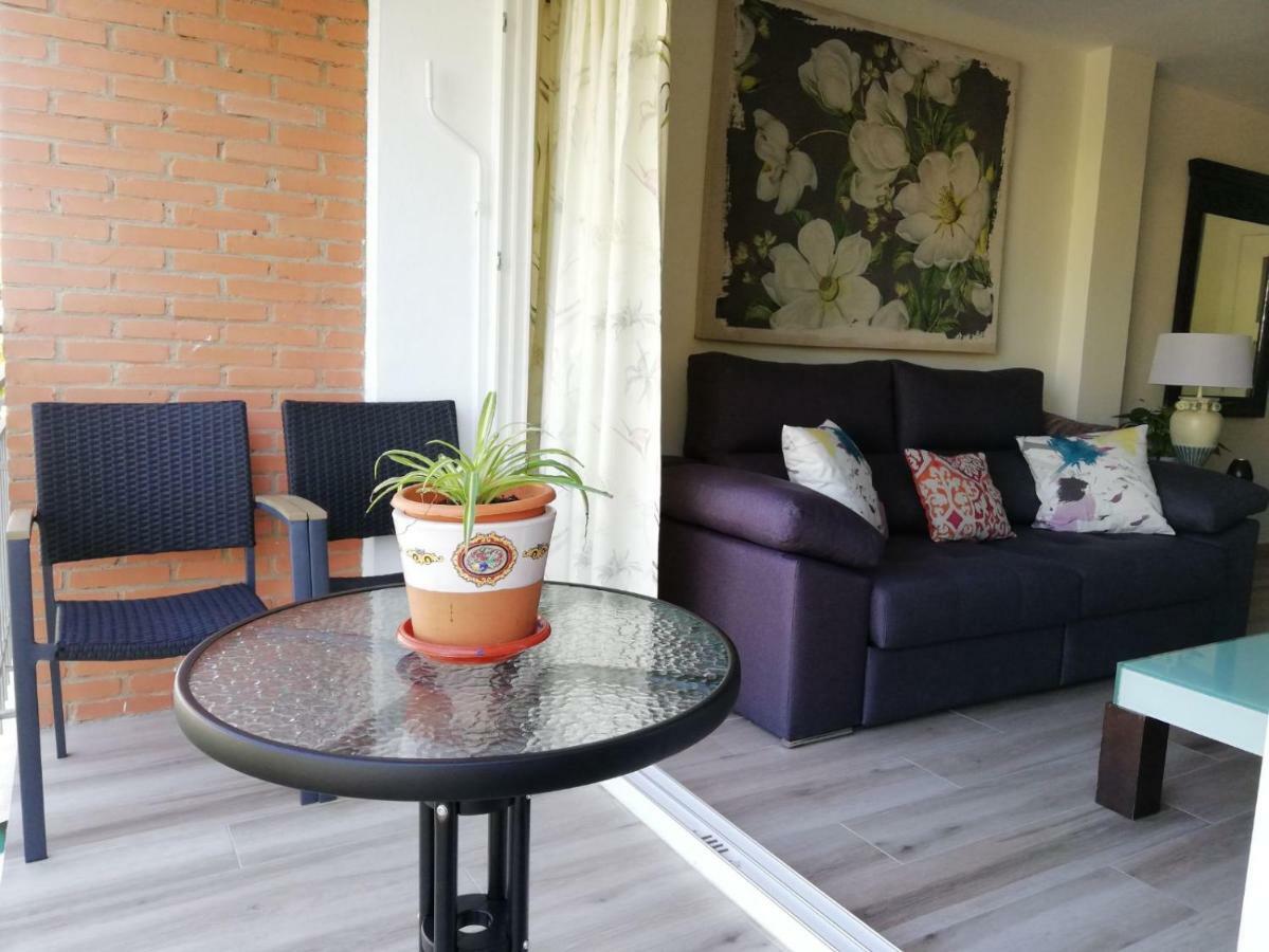 Apartamento Aurora Малага Экстерьер фото