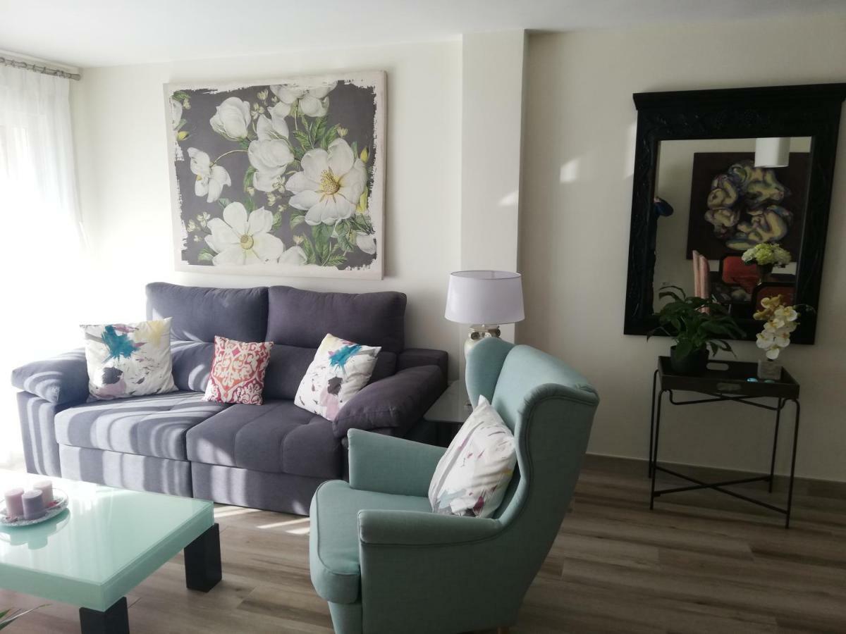 Apartamento Aurora Малага Экстерьер фото